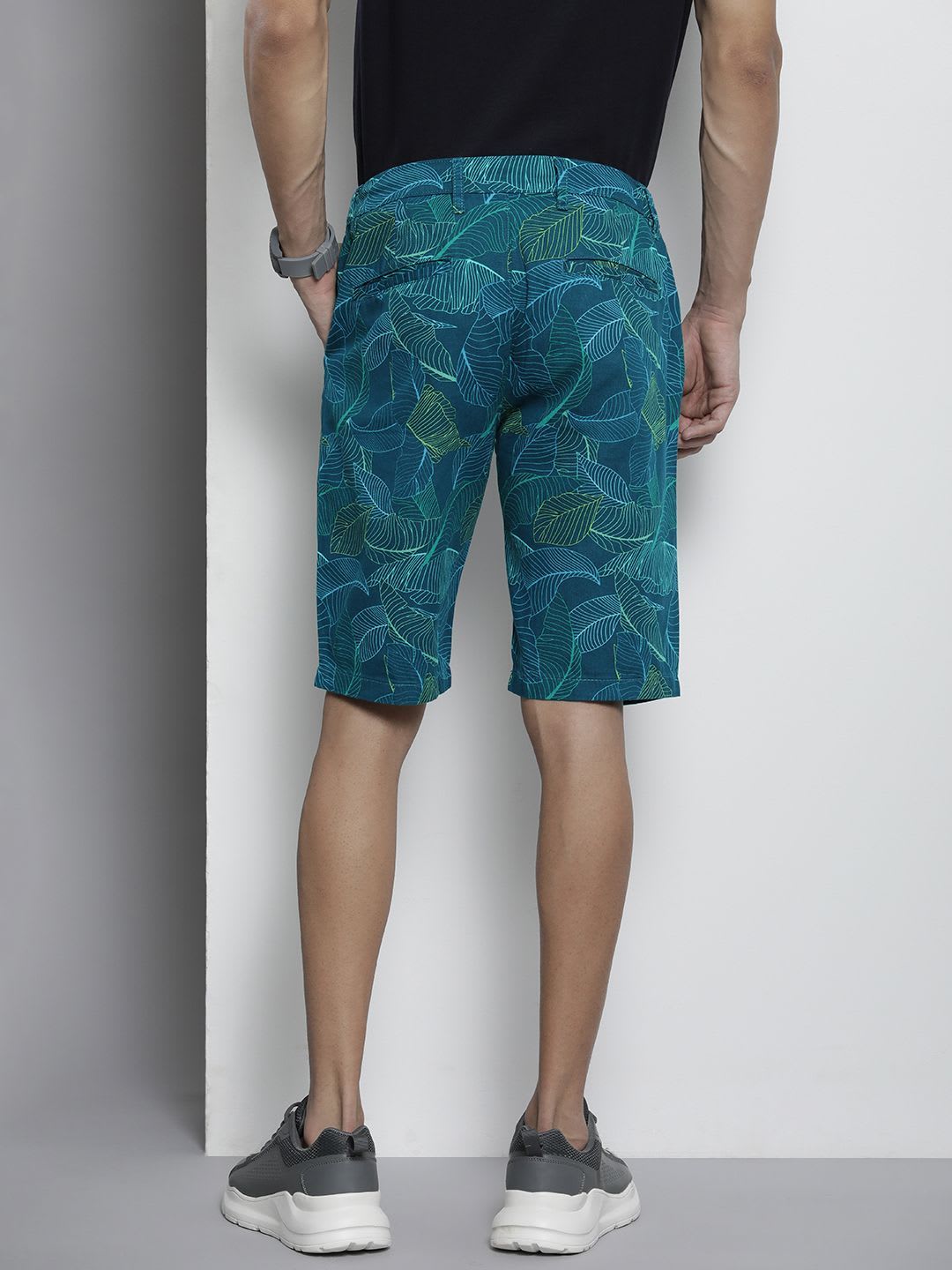 The Indian Garage Co Men Teal Blue & Green Printed Slim Fit Shorts - back view