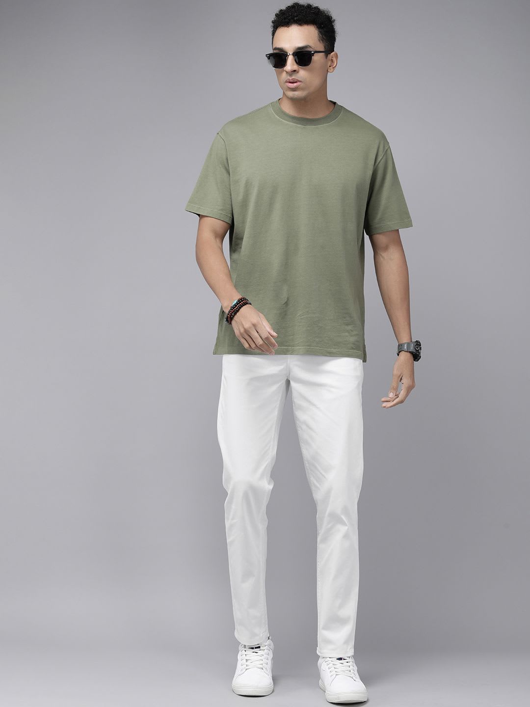 Roadster Men Budford Satin Stretch Chinos - right view