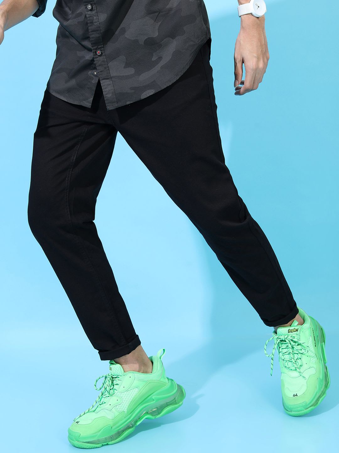 HIGHLANDER Men Black Tapered Fit Chinos - default view