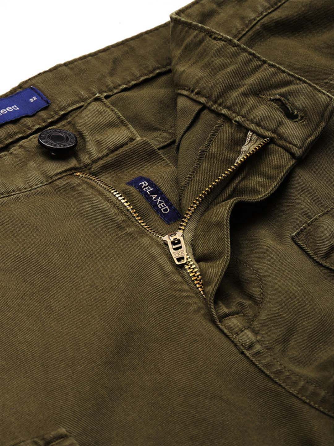 Bene Kleed Men Olive solid Relaxed Cotton Cargos Trousers - left view