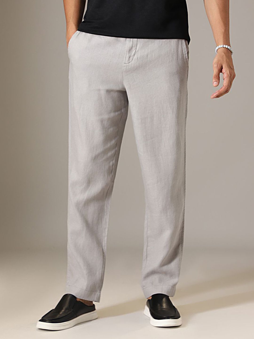 Banana Club Men Relaxed Solid Trousers - default view