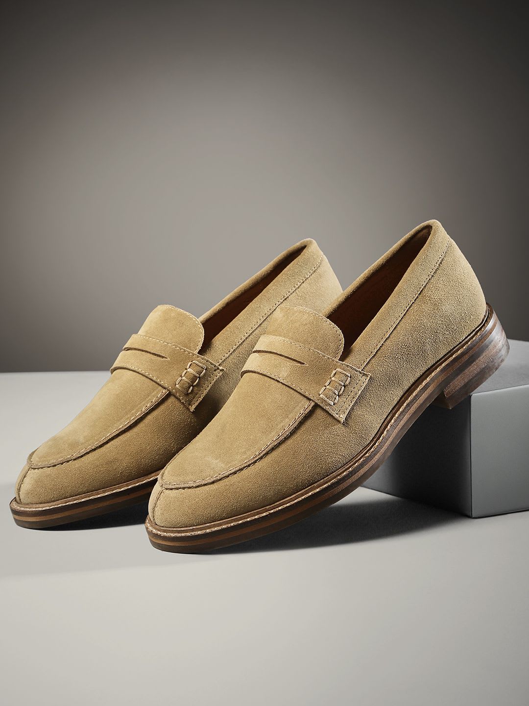 Kenneth Cole Men Premium Comfort Leather Penny Loafers - default view