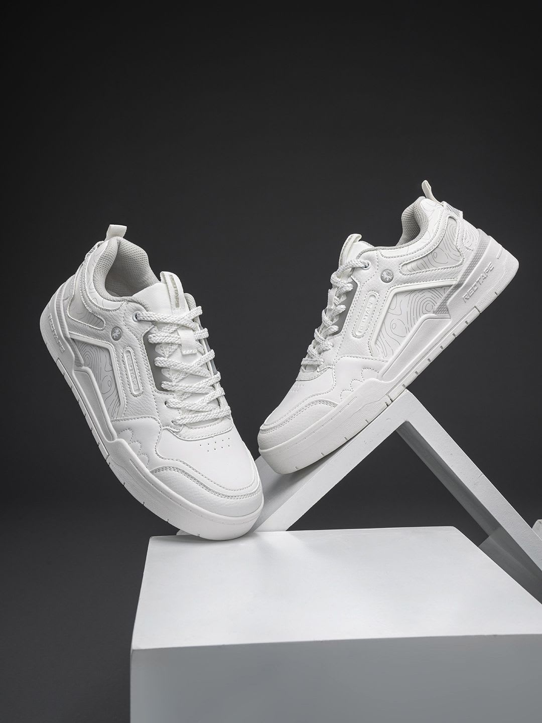 Red Tape Men Solid Round Toe Sneakers - default view