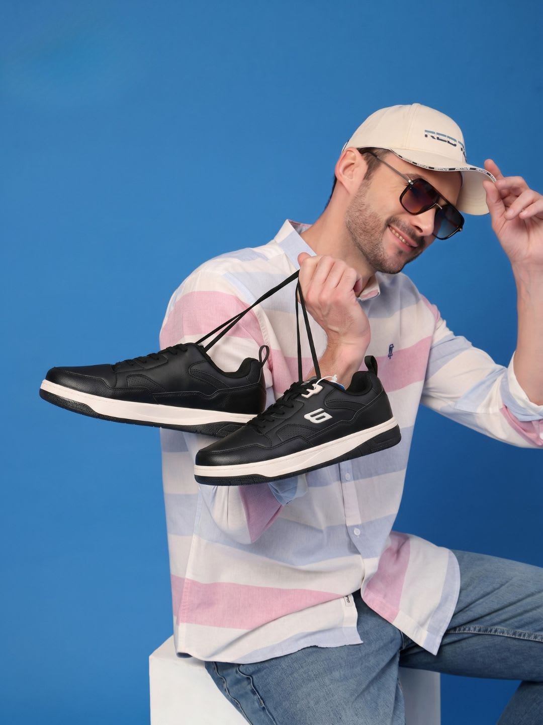 Bond Street By Red Tape Men PU Sneakers - right view