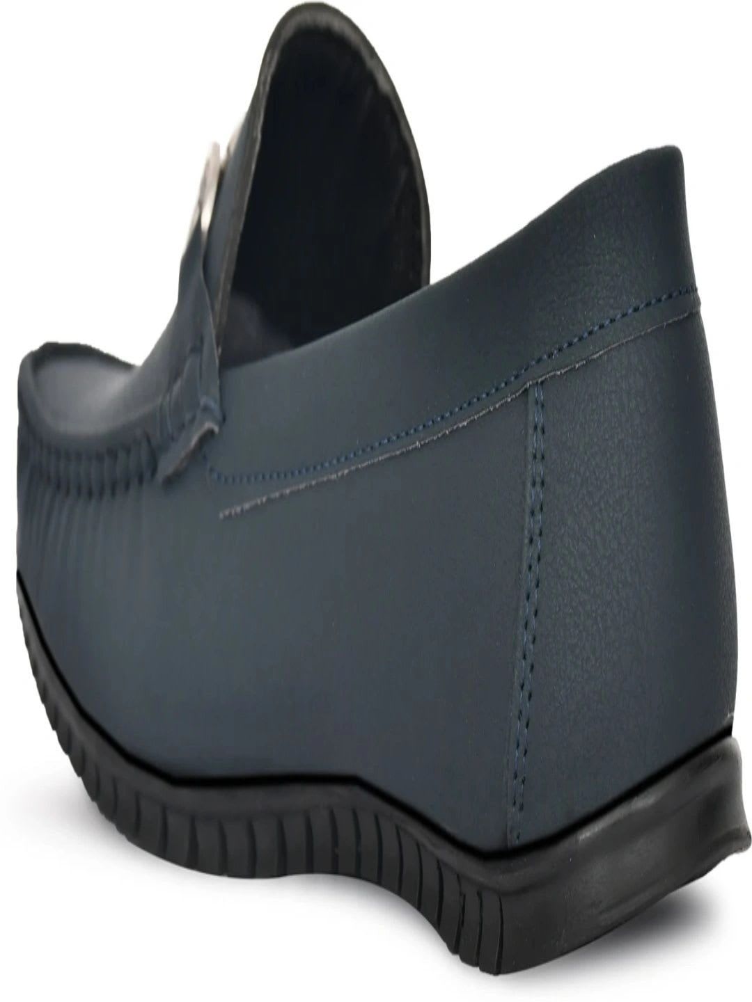 Dakarr Men Loafers - back view