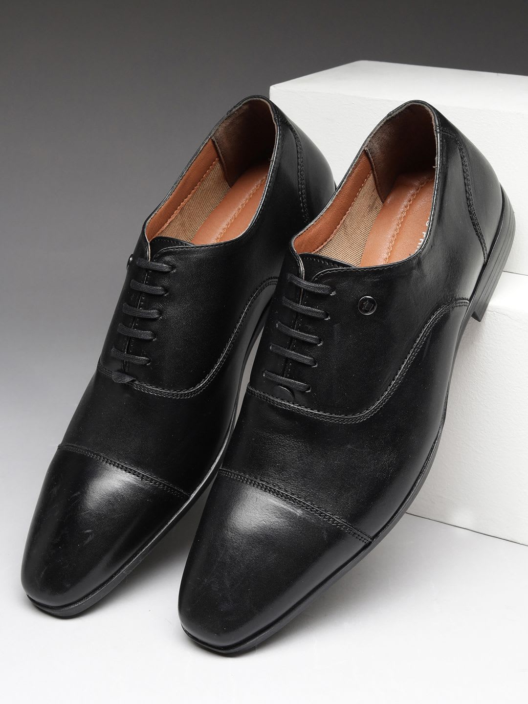 Louis Philippe Men Premium Leather Breathable Anti Slip with Heel Formal Oxford Shoes - default view