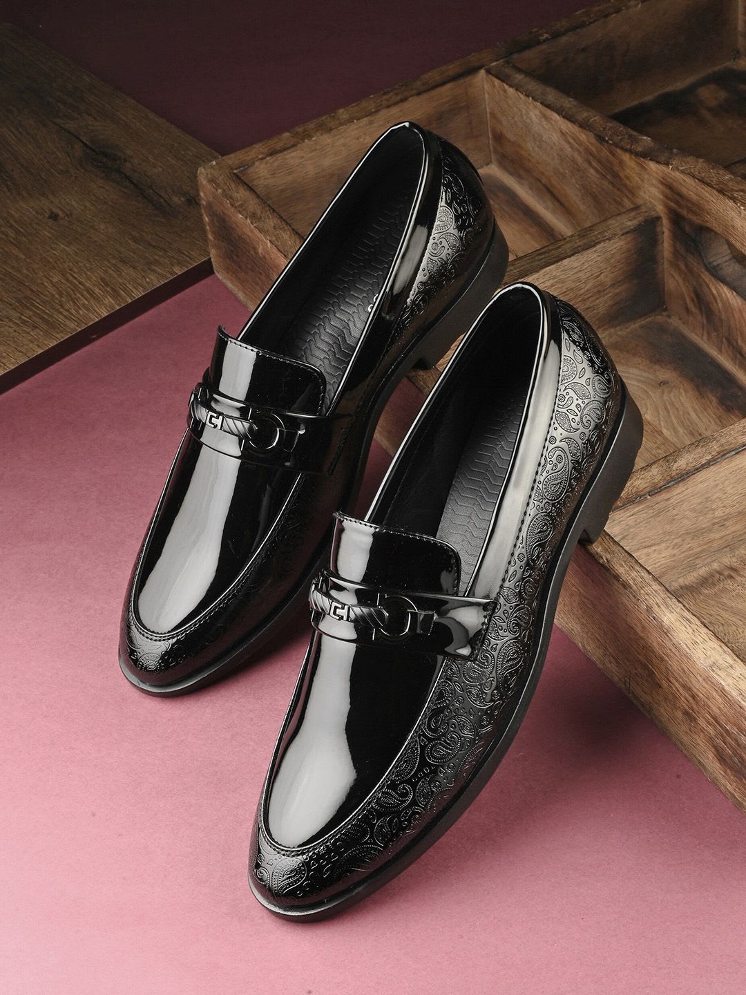 INVICTUS Men Round Toe Faux Leather Formal Slip On Loafers - default view