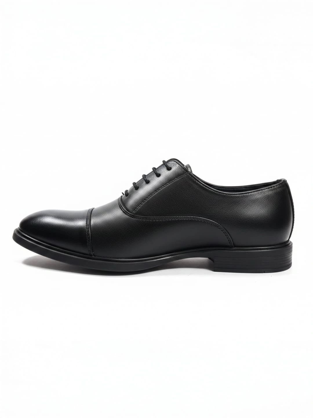 House of Pataudi Men Leather Round Toe Lace-Ups Oxfords Formal Shoes - right view