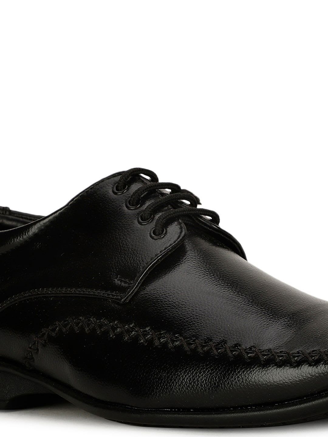 Bata Men Textured Formal Derbys - left view