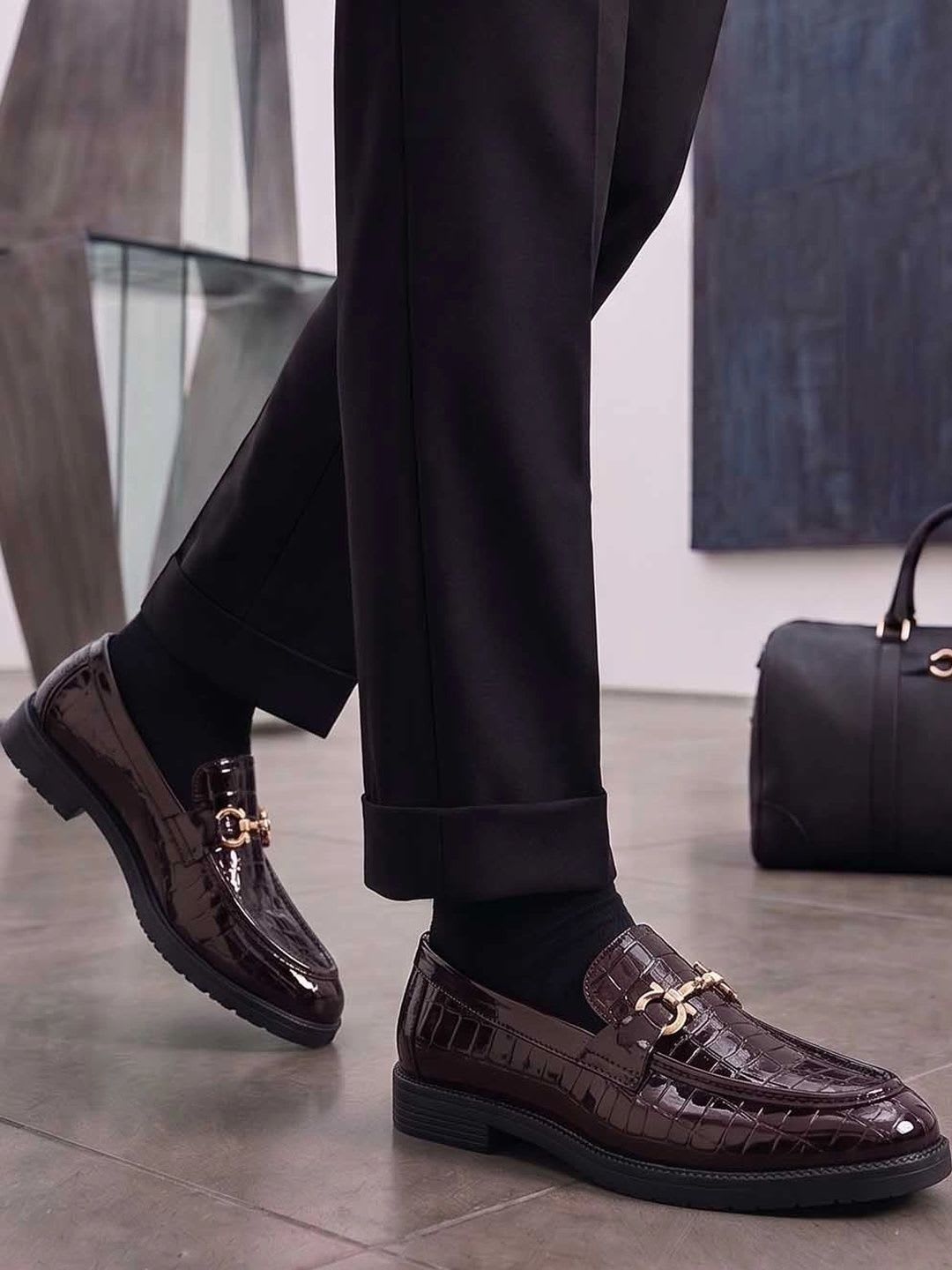 HERE&NOW Men Textured Round Toe Slip-On Formal Loafers Shoes - default view