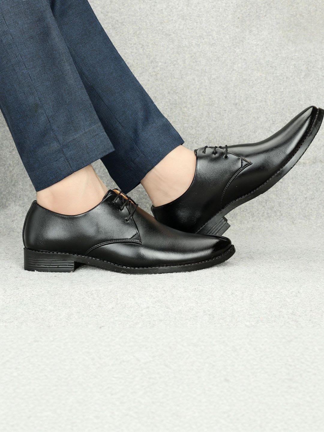 HERE&NOW Men Synthetic Leather Pointed Toe Lace-Ups Derbys Formal Shoes - default view