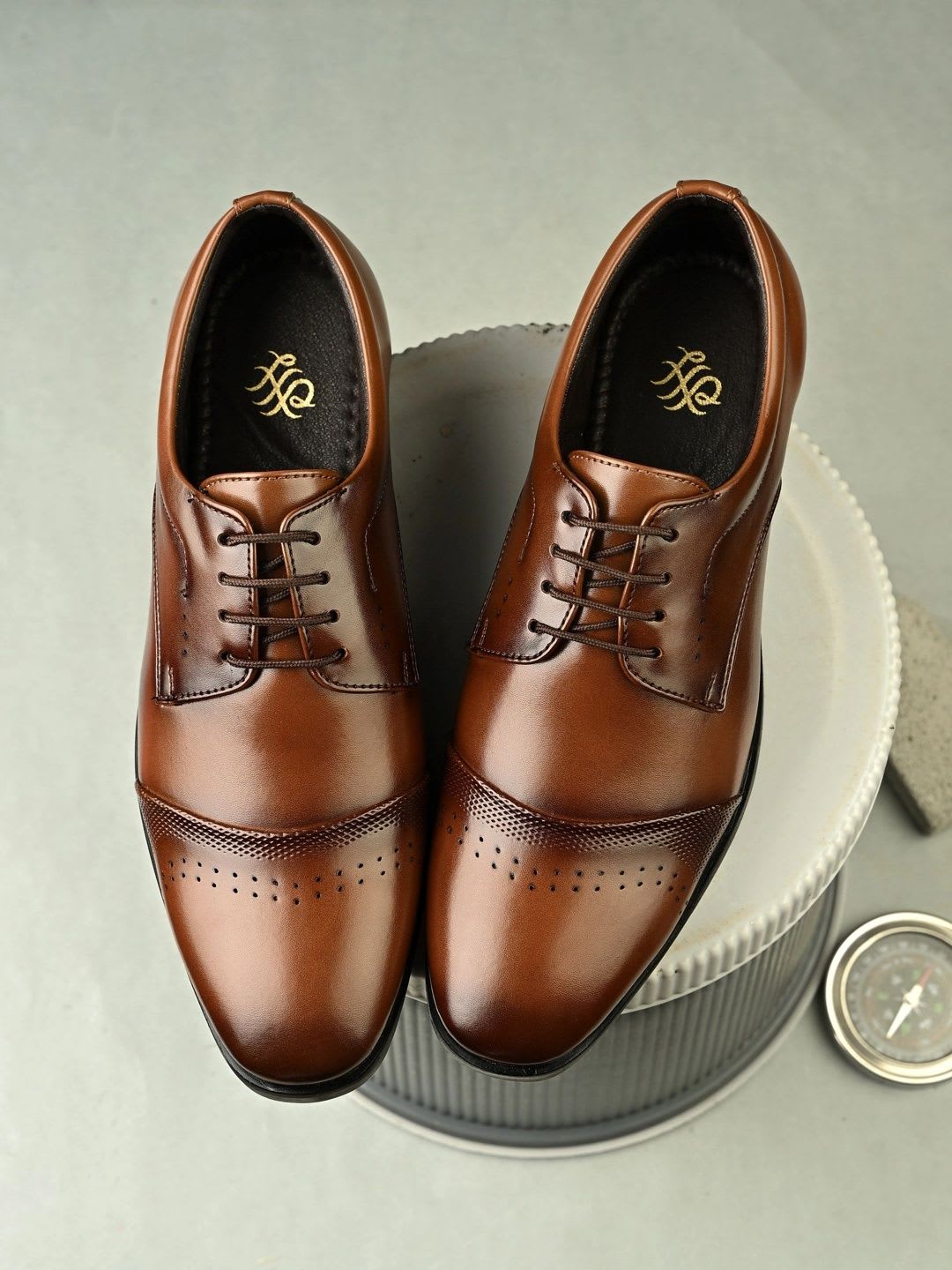 House of Pataudi Men Textured Round Toe Lace-Ups Derbys Formal Shoes - default view