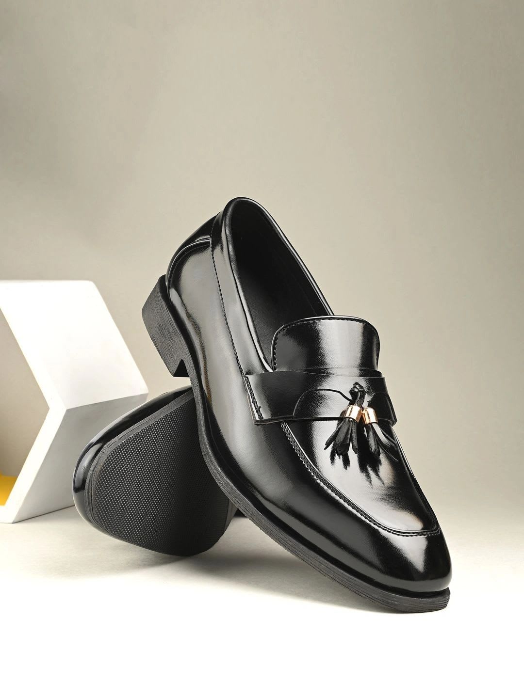 INVICTUS Men Pointed Toe Slip-On Loafers Shoes - default view