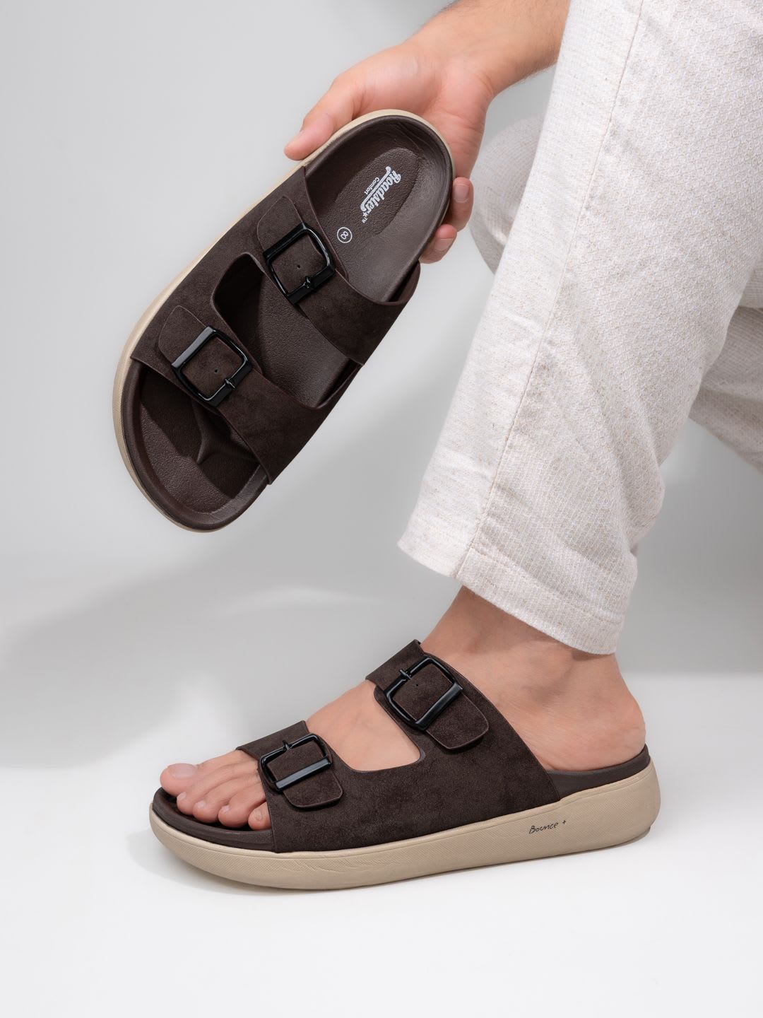 Roadster The Roadster Lifestyle Co Men Round Toe Comfort Sandals - default view