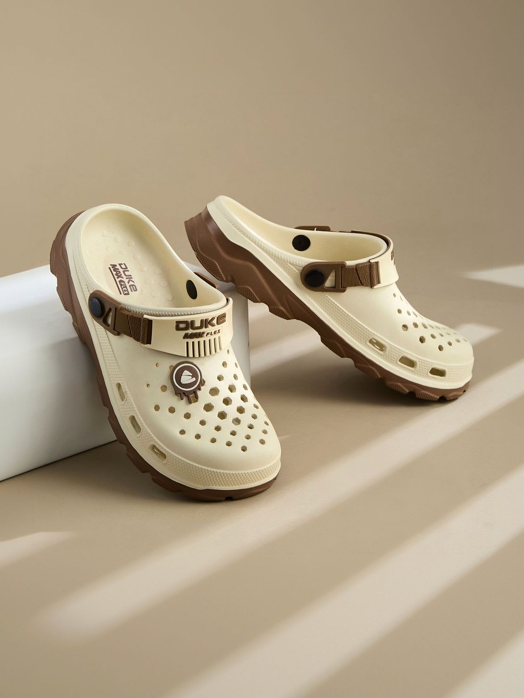 Duke Men Clogs Sandals - default view