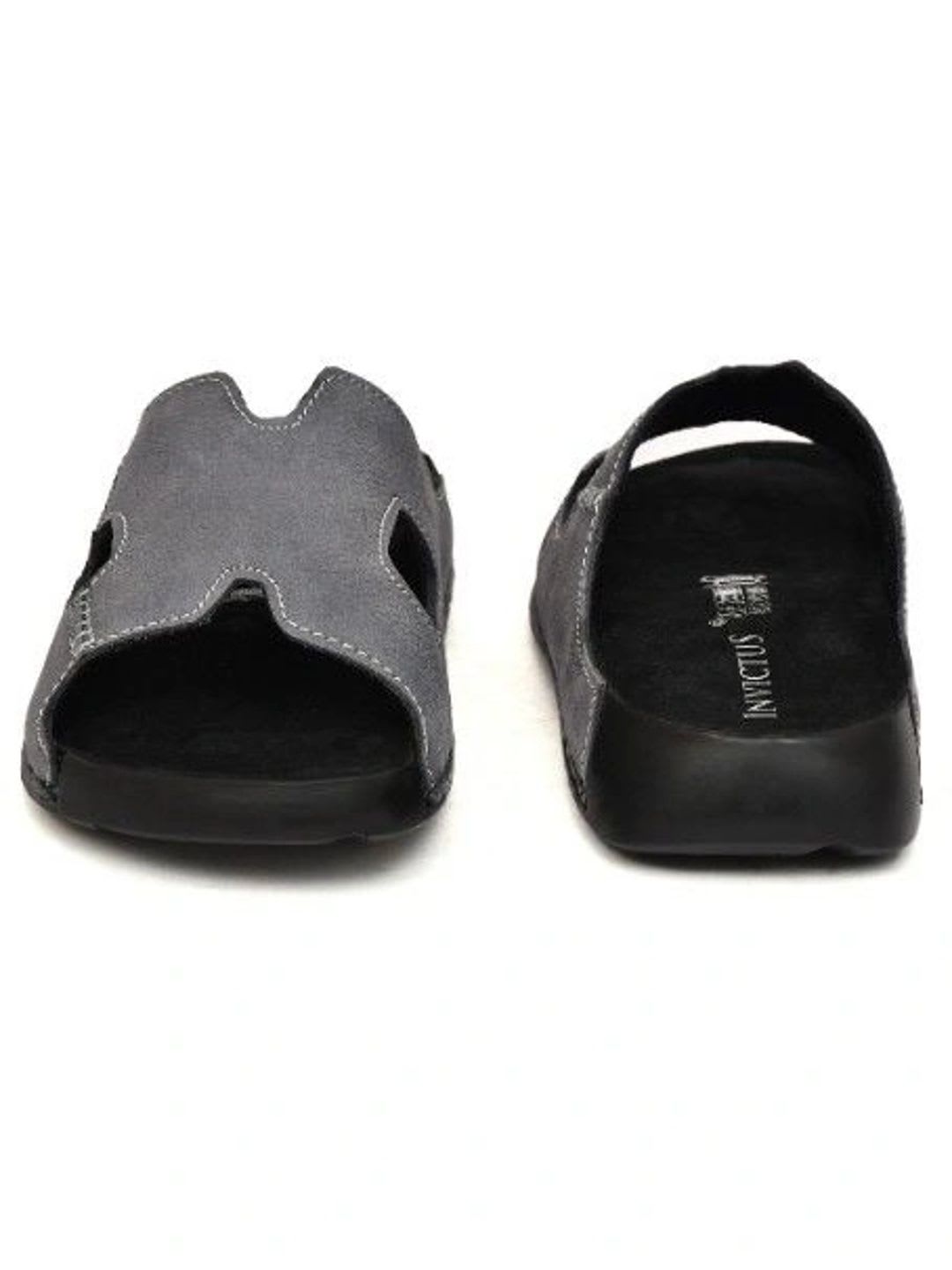 INVICTUS Men Comfort Sandals - right view
