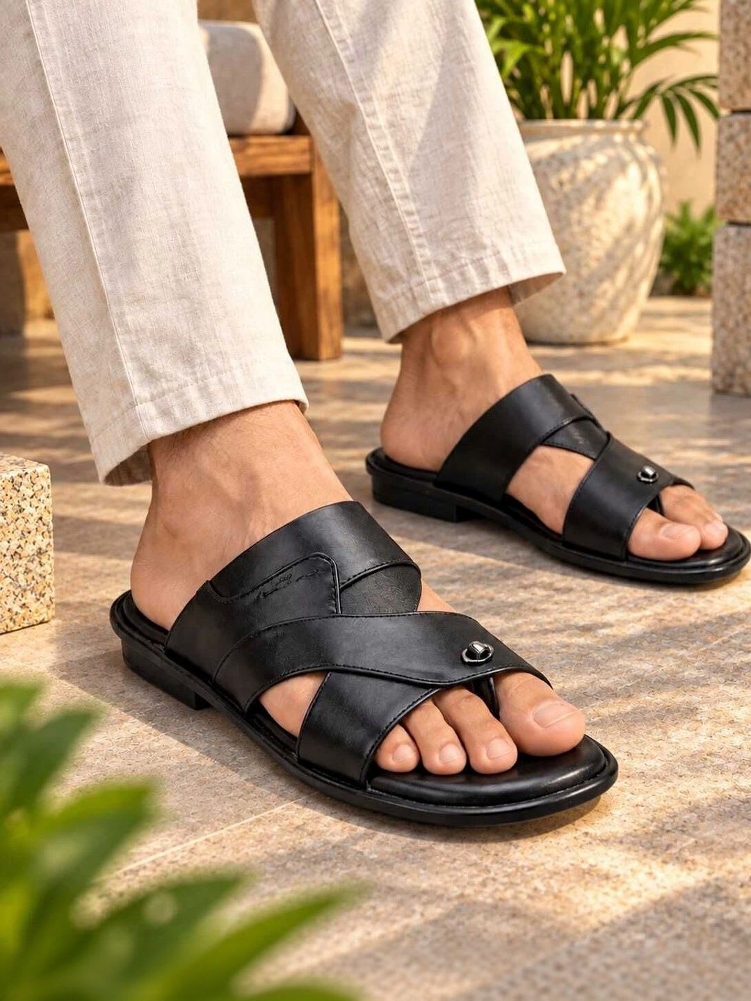 REAL BLISS FOOTWEAR Men Leather Comfort Sandals - back view