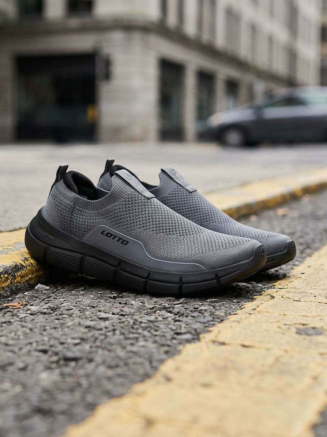 Lotto Men Textile Running Shoes - default view