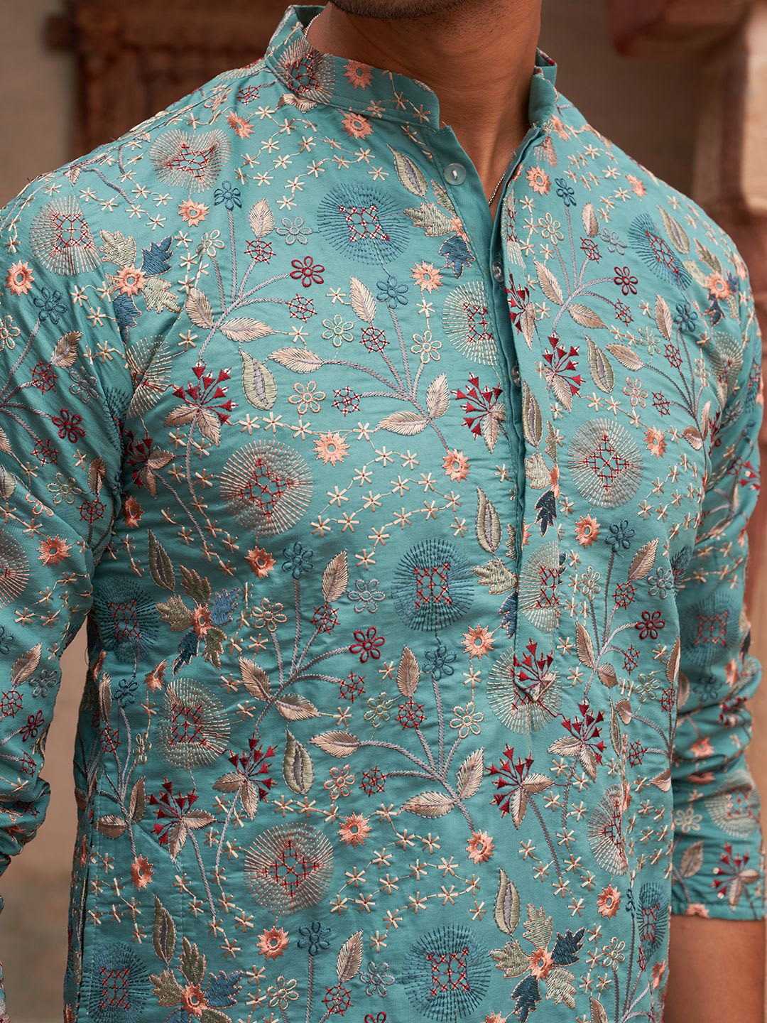 Jompers Men Ethnic Motifs Embroidered Straight Kurta - back view