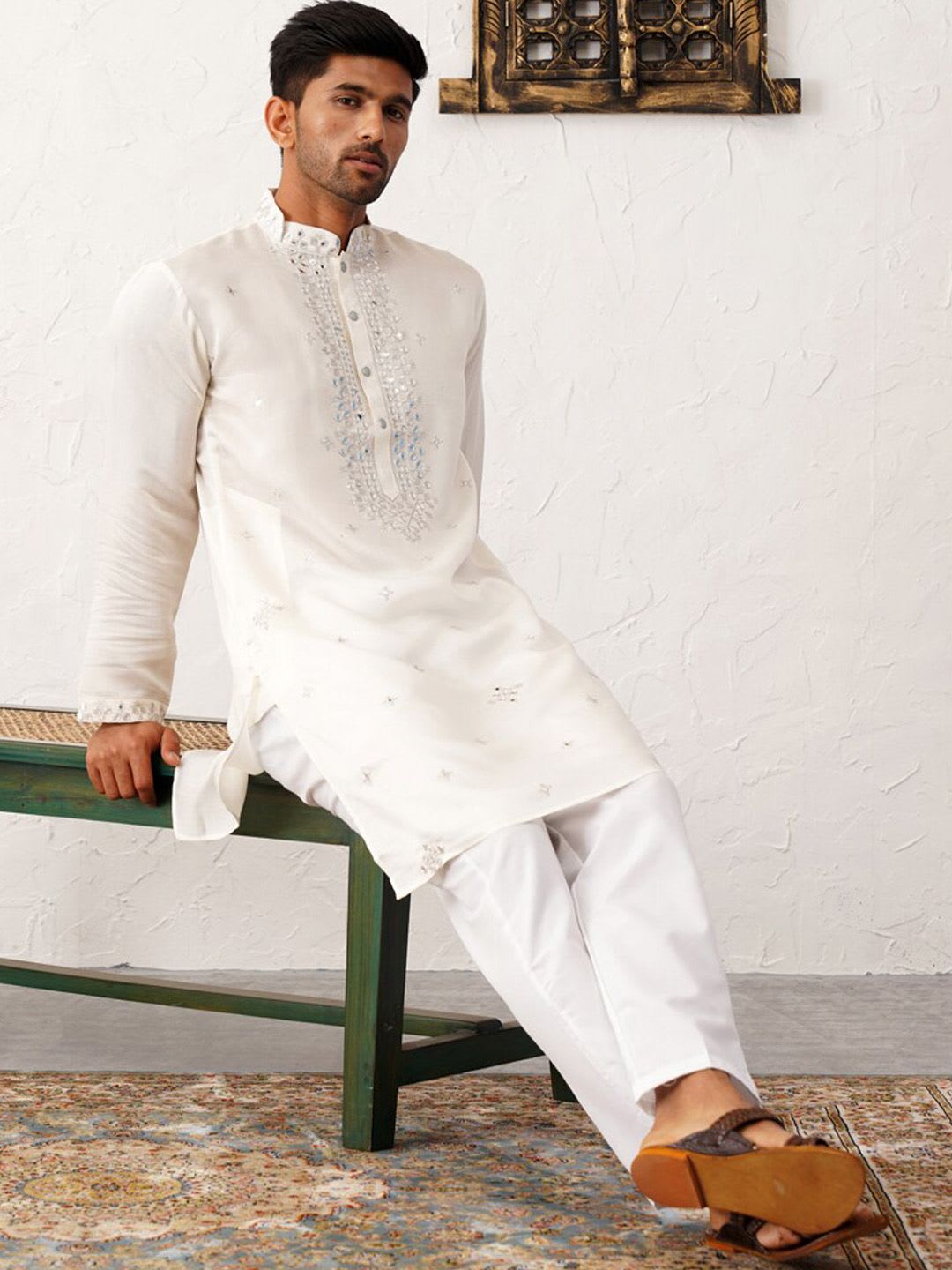 Jompers Floral Embroidered Mirror Work Mandarin Collar Cotton Silk Straight Republic Day Republic Day Kurta - right view