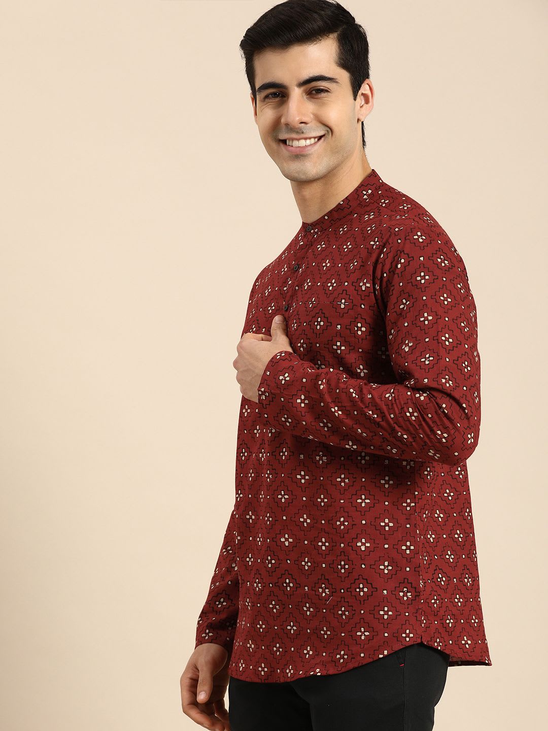Anouk Men Ethnic Printed Pure Cotton Mandarin Collar Straight Short Kurta - back view