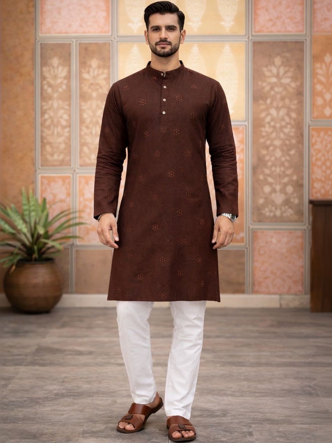 House of Pataudi Embroidered Mandarin Collar Knee Length Straight Kurta - default view