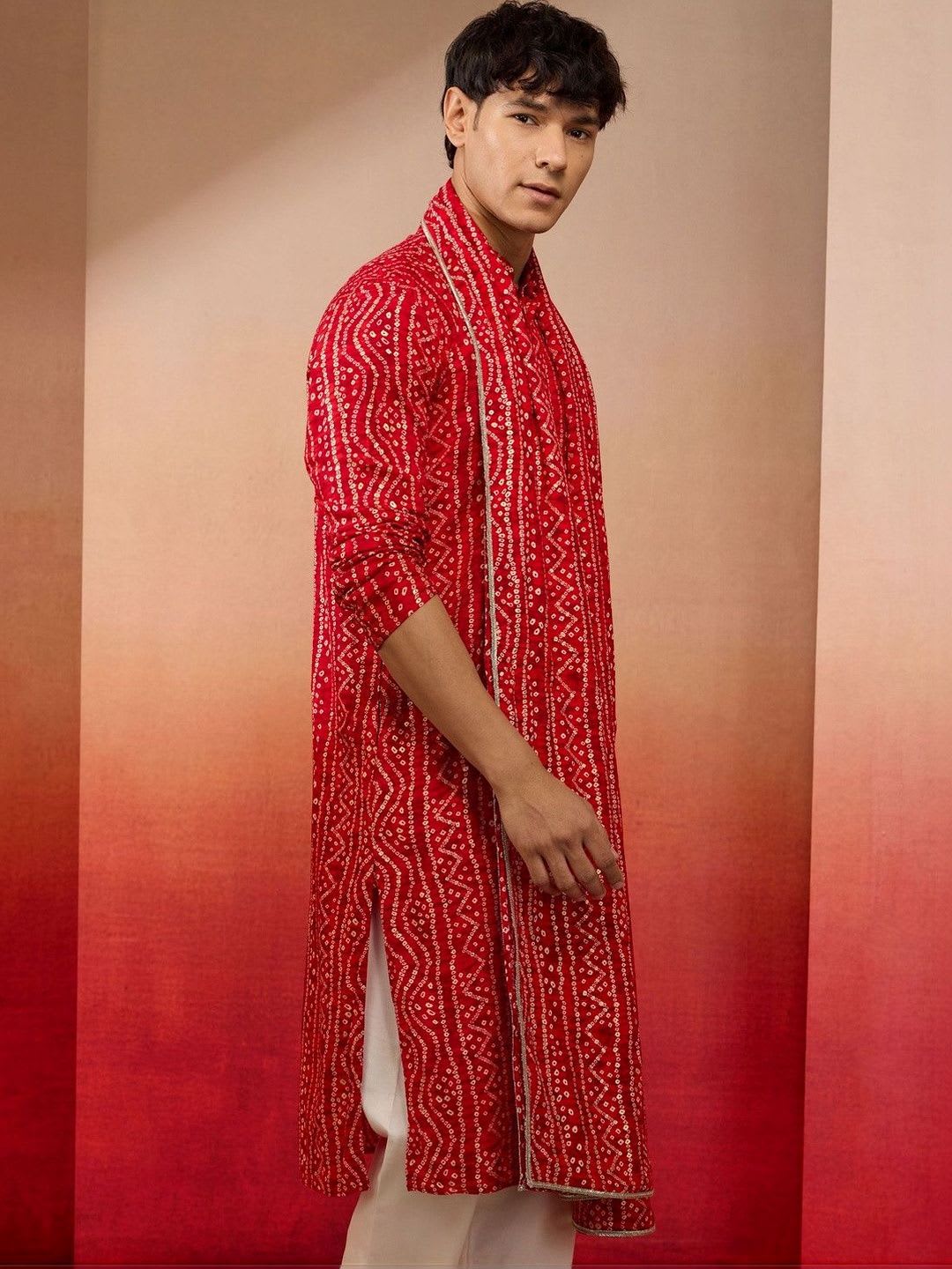VASTRAMAY Men Red Bandhani Print Kurta with Rayon Dupatta - back view