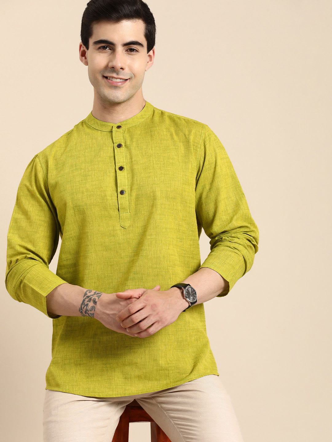 Anouk Men Green Solid Mandarin Collar Pure Cotton Straight Short Kurta - default view