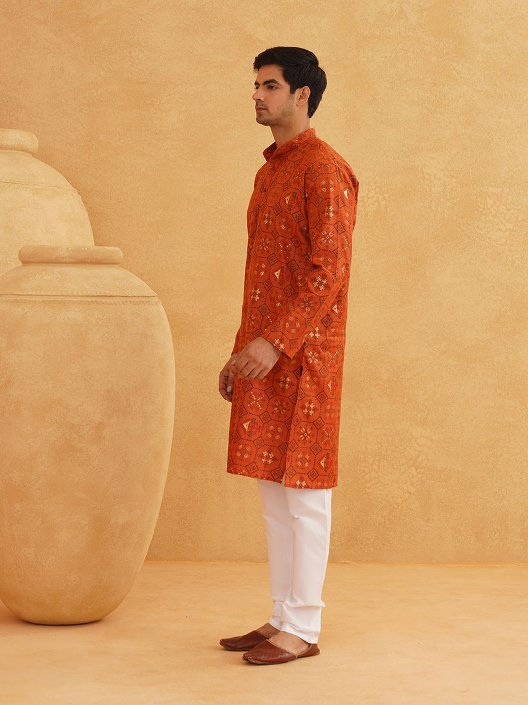 SOJANYA Men Orange & Black Geometric Printed Kurta - left view