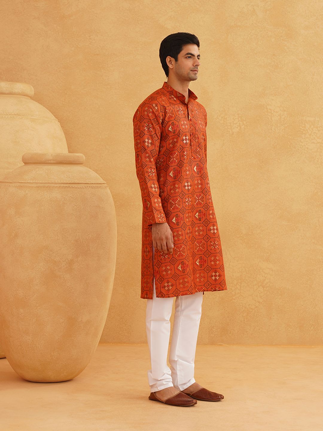 SOJANYA Men Orange & Black Geometric Printed Kurta - right view