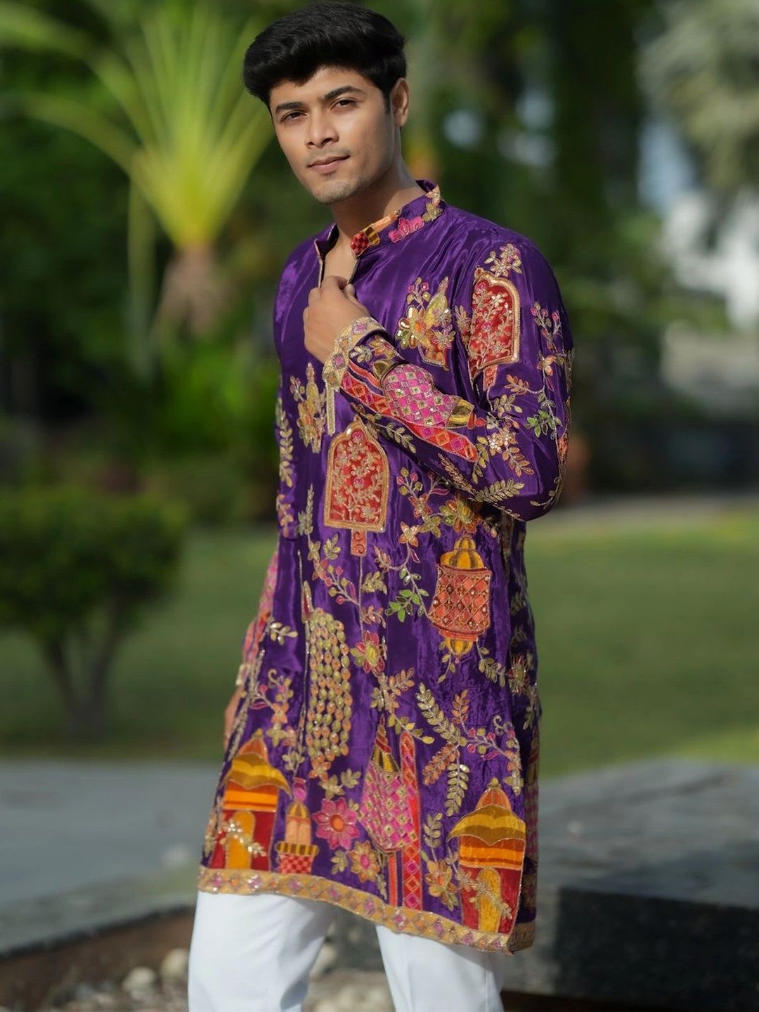 House Of Sanskruti Men Ethnic Motifs Embroidered Thread Work Grandeur & Majestic Artwork Crepe Kurta - back view