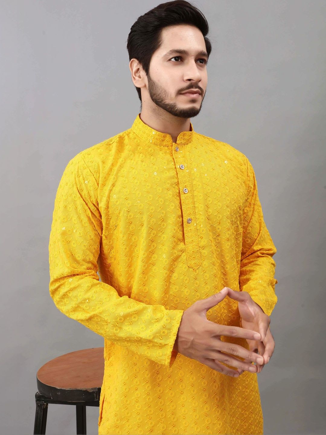 ALMORA LIFESTYLE Men Embellished Sequinned Handloom Kurta - back view