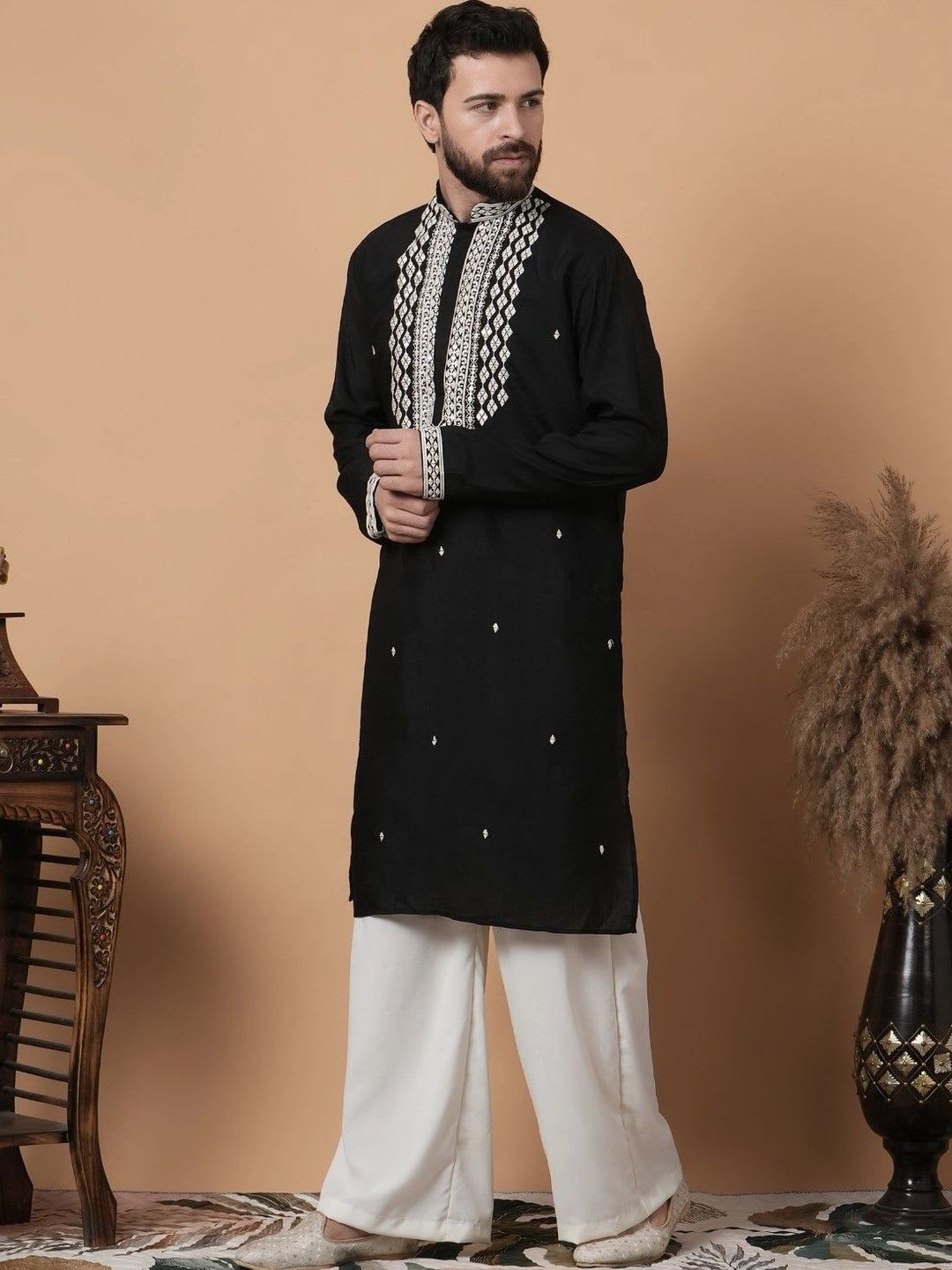 SHROBH Men Embroidered Thread Work Grandeur & Majestic Artwork Kurta - right view