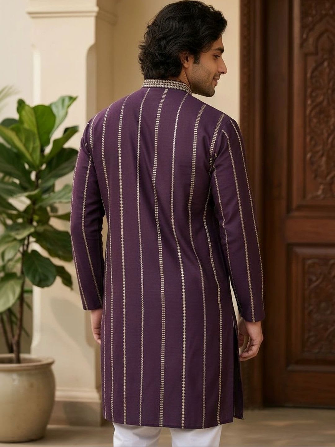House of Pataudi Men Embroidered Thread Work Chanderi Silk Kurta - right view