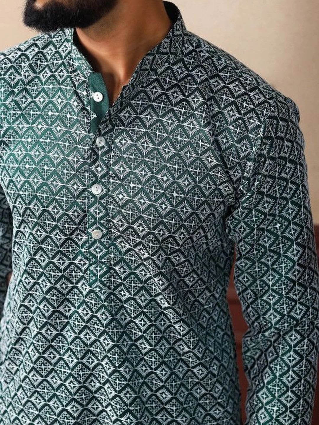 ALMORA LIFESTYLE Men Geometric Printed Handloom Kurta - right view