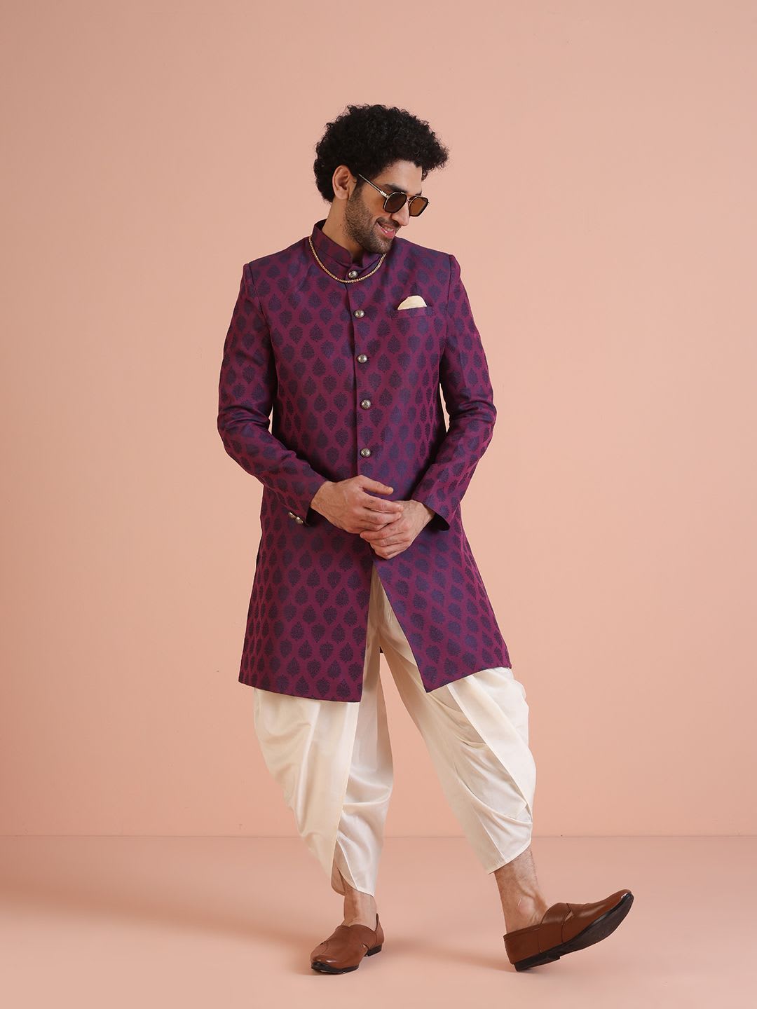 KISAH Men Woven Design Indowestern Sherwani Set - default view