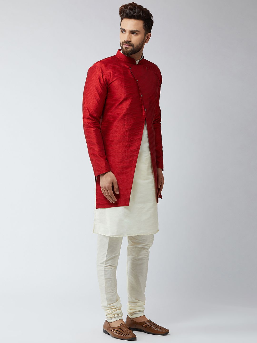 SOJANYA Men Maroon & Off White Self-Design Sherwani Set - back view