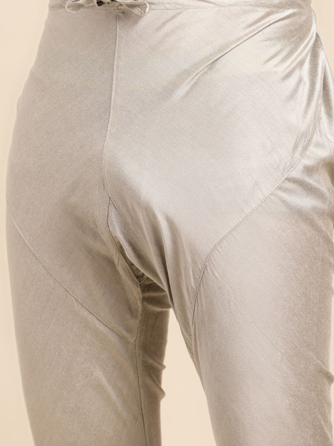 KISAH Men Grey Woven-Design Mandarin Collar Indowestern Sherwani - back view