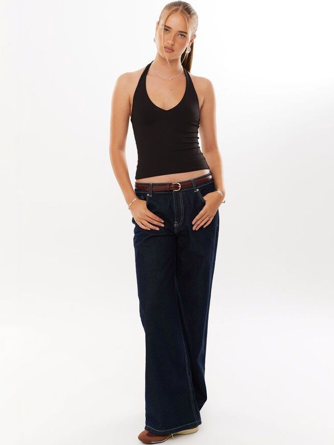 Atlies Halter Neck Cotton Crop Top - left view