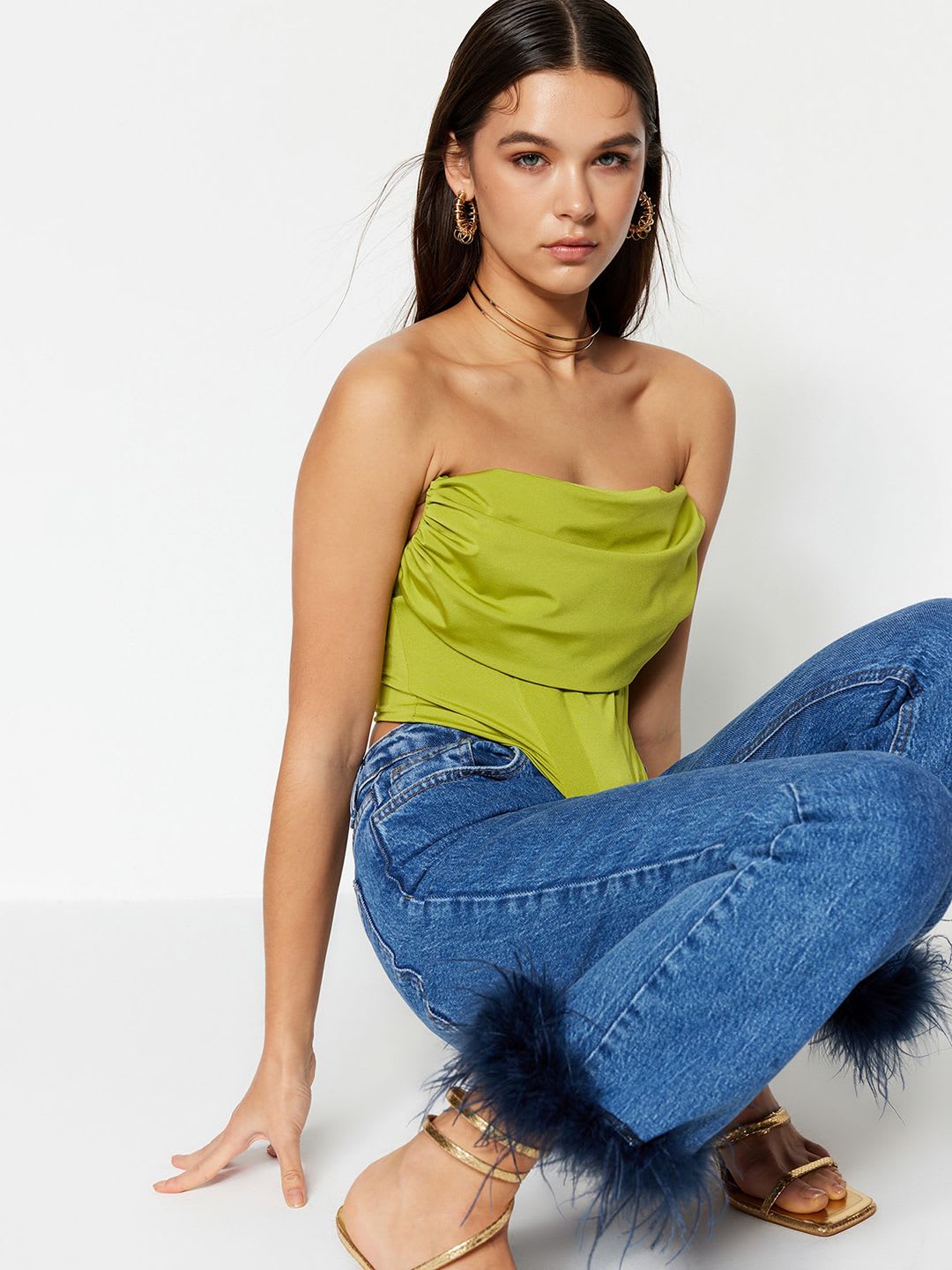 Trendyol Ruched Strapless Corset Crop Top - left view