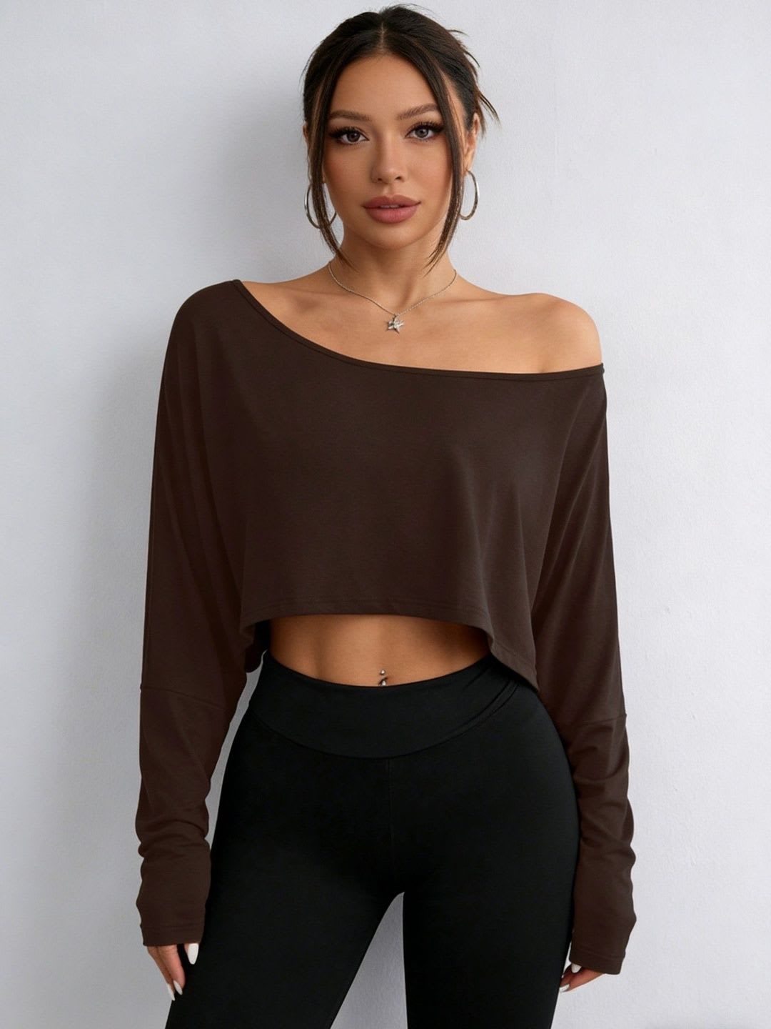 Suo Off-Shoulder Crop Top - default view