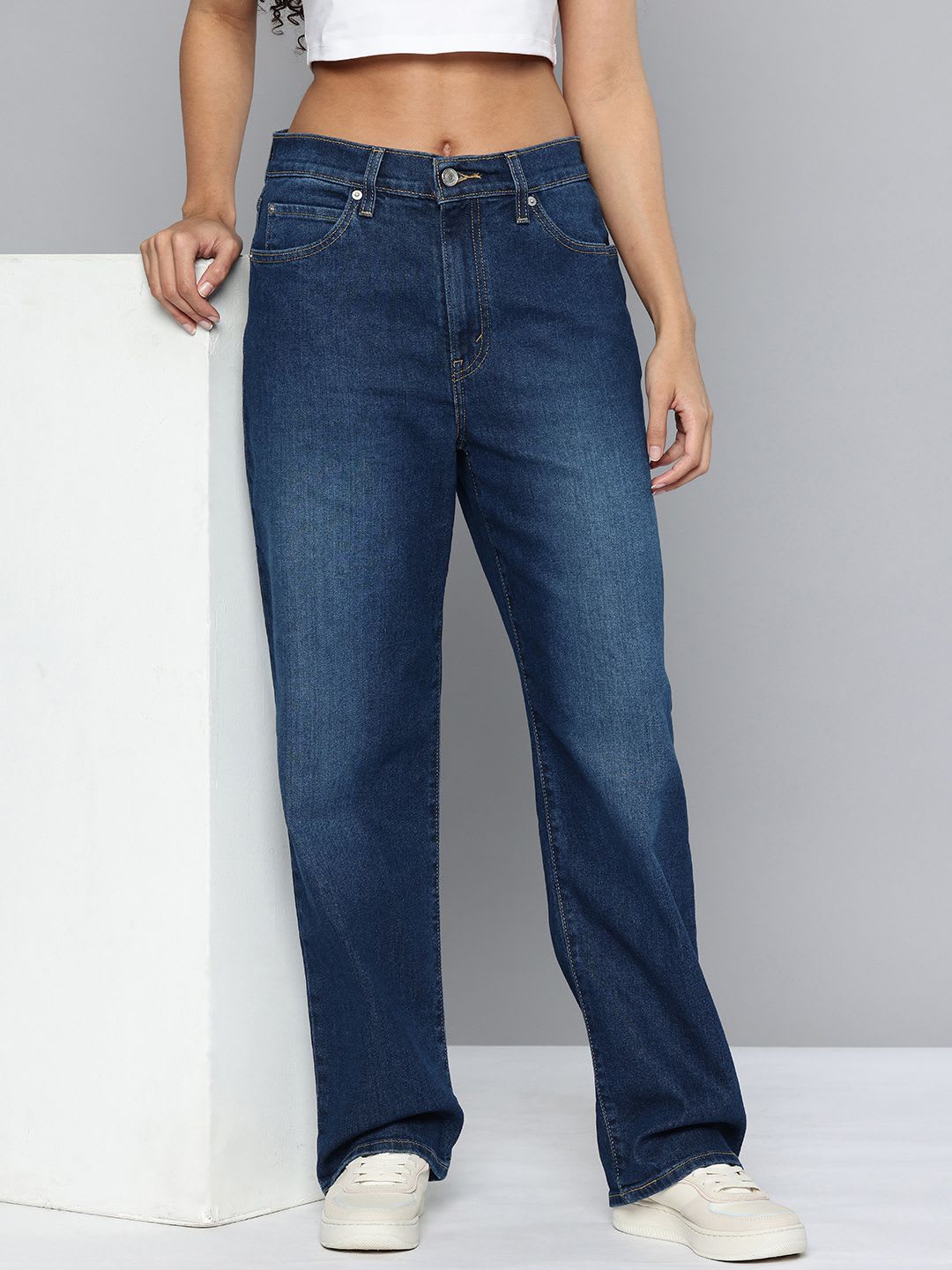 Levis Women's 94 Dark Blue Baggy Fit Mid Rise Tinted Jeans - default view