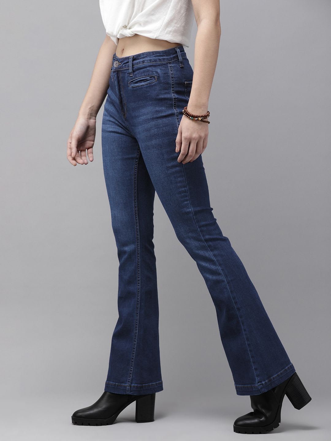 Roadster Women Blue Bootcut Light Fade Stretchable Jeans - default view