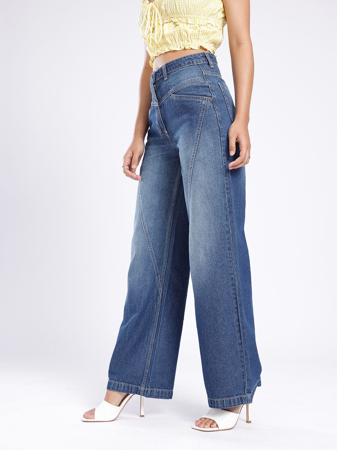 glitchez Women Wide Leg Wide Leg High-Rise Light Fade Panelling Jeans - back view