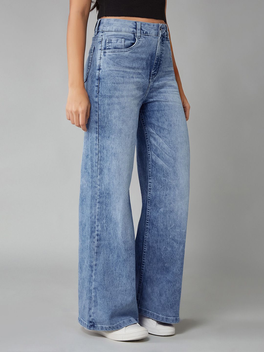 DOLCE CRUDO Women's Wide-Leg High-Rise Clean-Look Regular-Length Stretchable Denim Jeans - default view