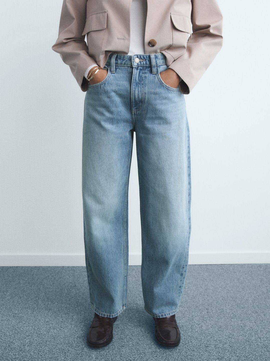 MANGO Women Regular Fit Mid-Rise Heavy Fade Pure Cotton Jeans - default view