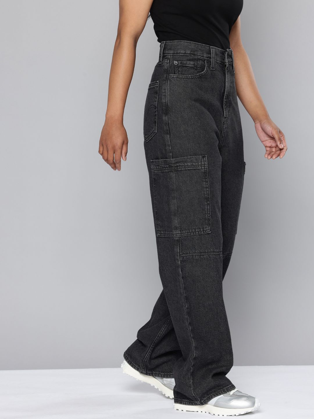 Levis Women Loose Fit High-Rise Pure Cotton Jeans - default view