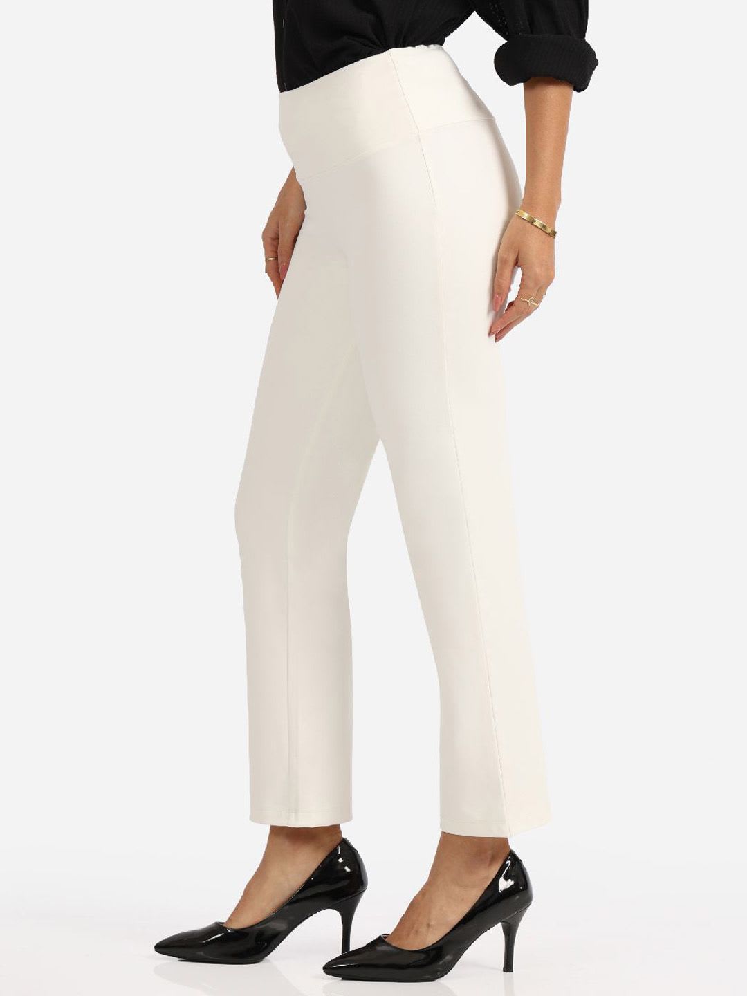 Blissclub Women The Ultimate Straight Pants Lite with invisible pocket - back view