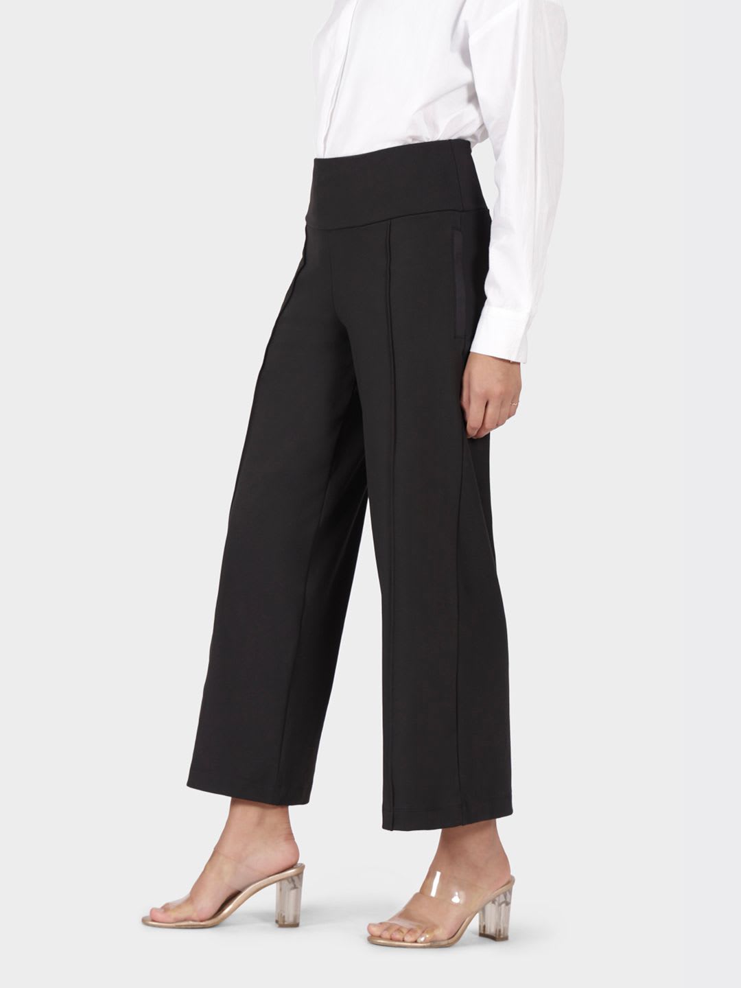 Blissclub Wide-leg high-waisted pants with zippered pockets - back view
