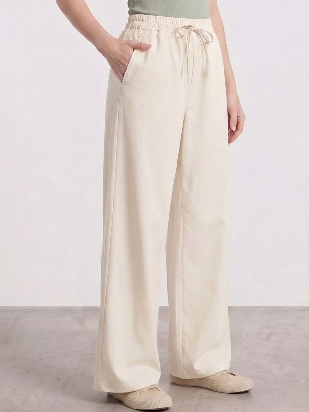 VOGAAN Women Relaxed High-Rise Easy Wash Trousers - default view